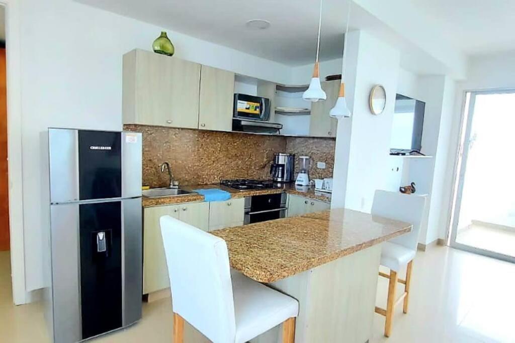 Hermoso Apartamento Vista Al Mar. Edf Palmetto 1 . Cartagena Luaran gambar